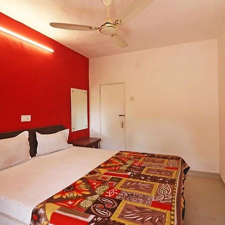Spot On 48690 Hotel Host Agra (Uttar Pradesh) Exterior photo