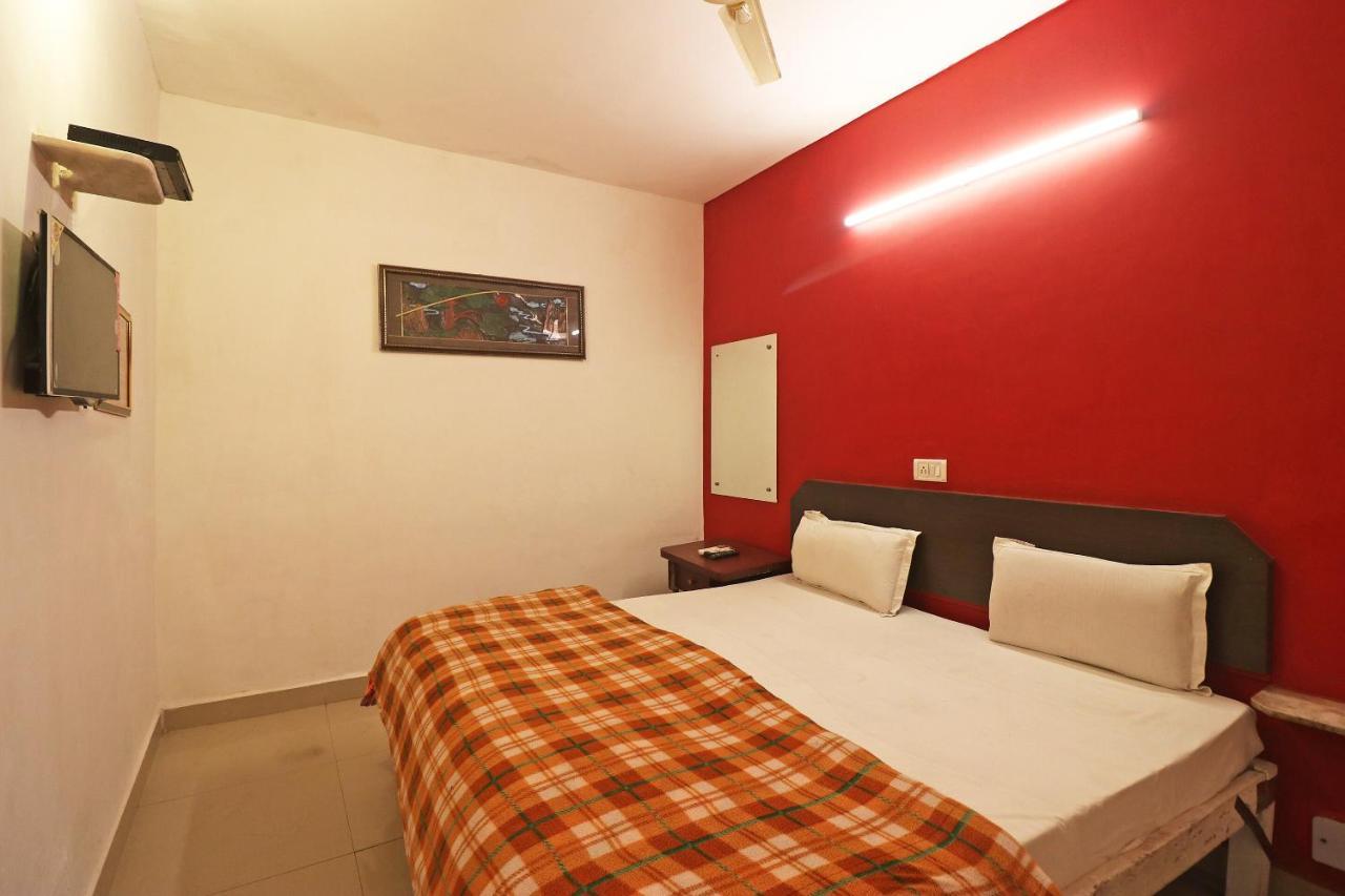 Spot On 48690 Hotel Host Agra (Uttar Pradesh) Exterior photo