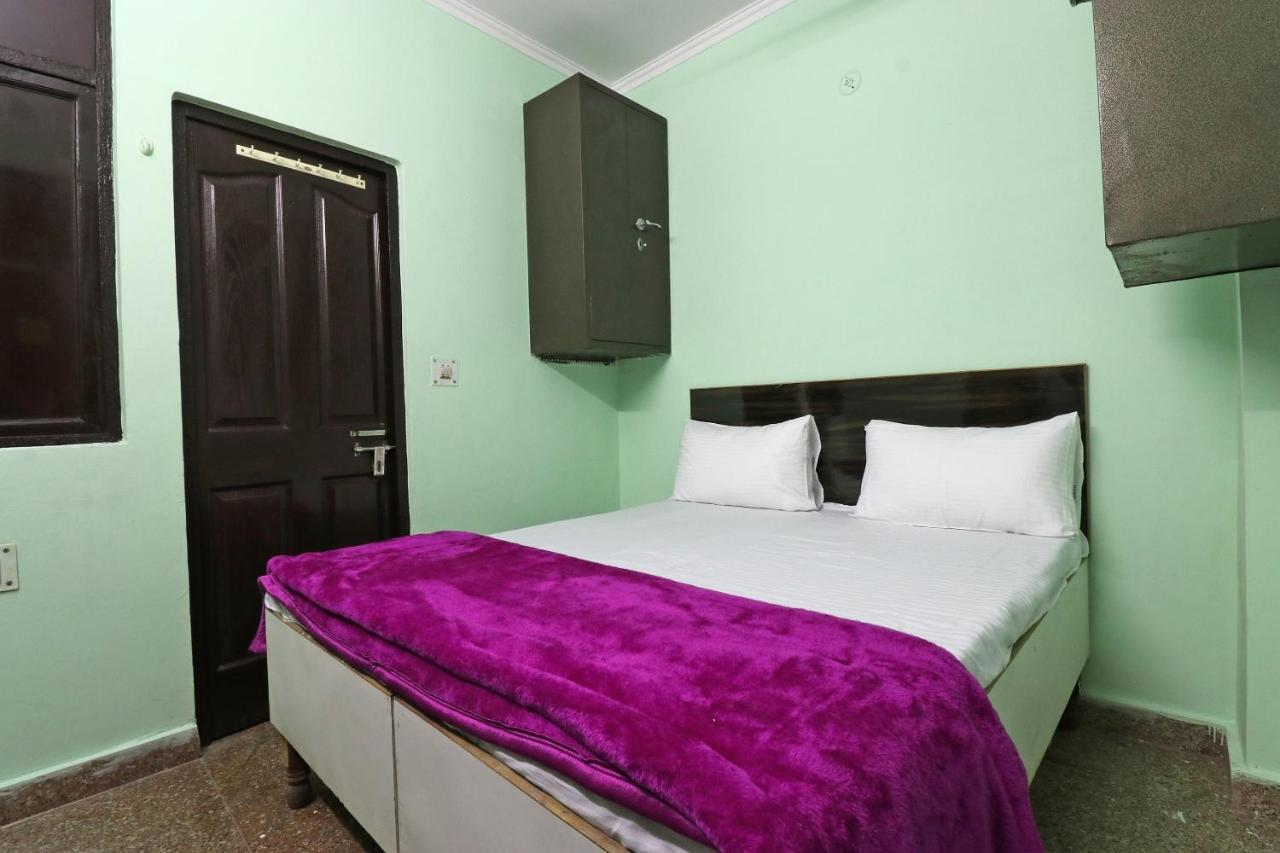 Spot On 48690 Hotel Host Agra (Uttar Pradesh) Exterior photo